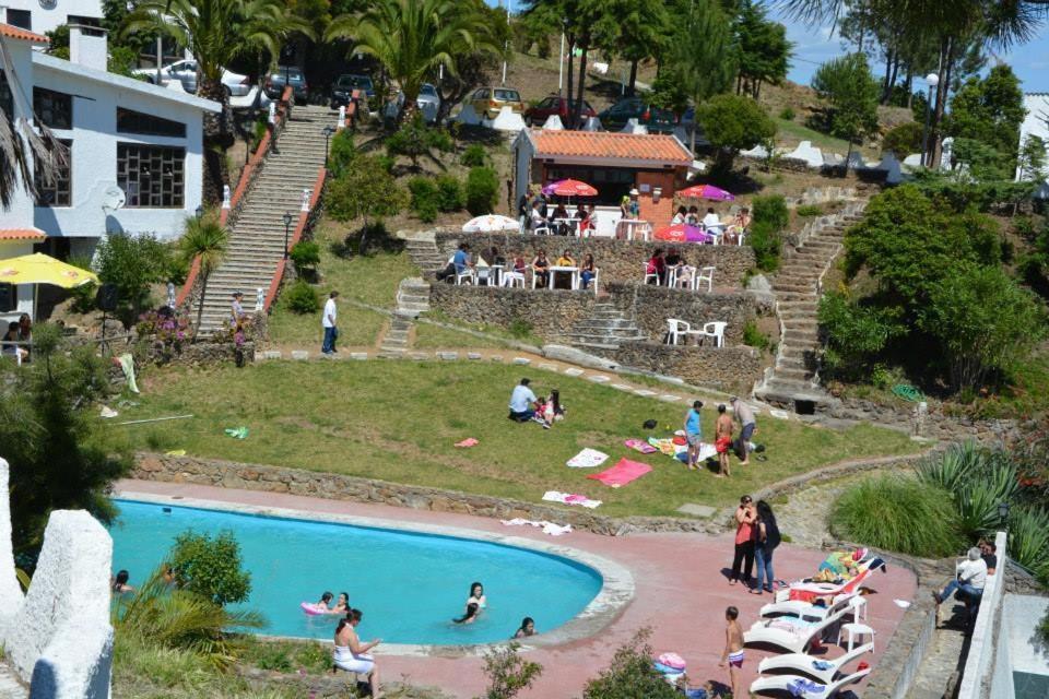 Apartamentos Turisticos Clube Vale Leao Фигейра-да-Фош Экстерьер фото